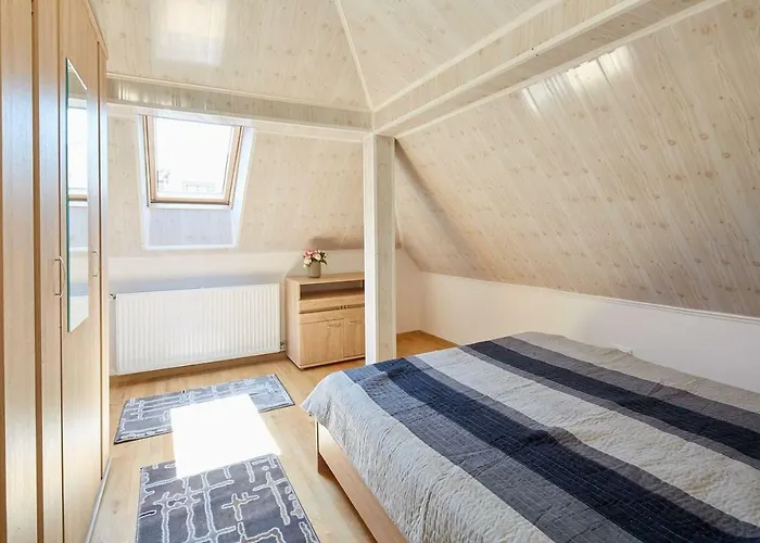 Two Bedroom By Squashtech - 1 Kluż-Napoka